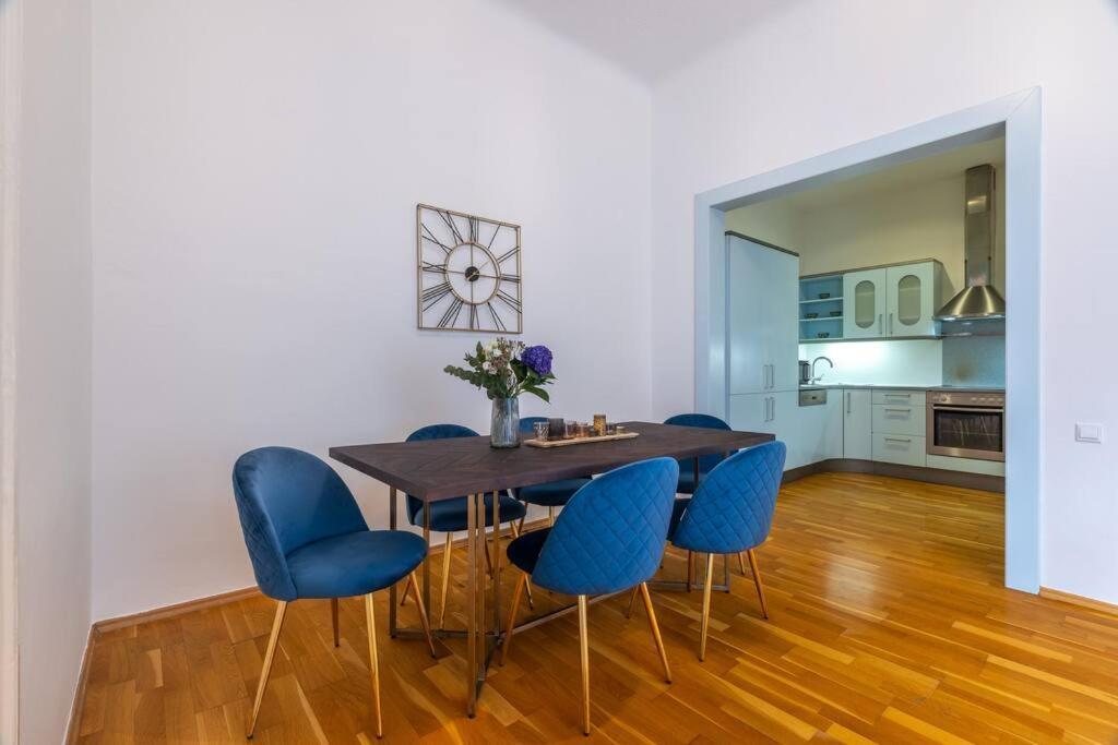 Charming 2Bedroom Old Town Apartment Prague Extérieur photo